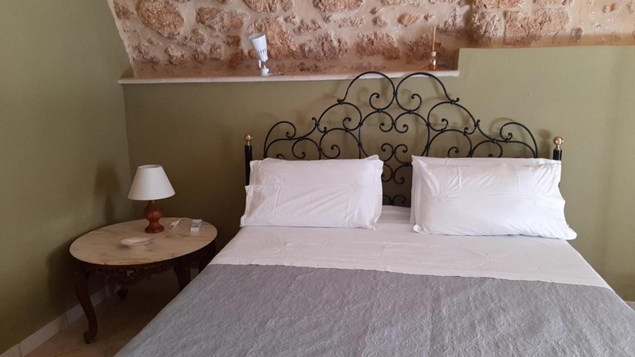Casa Vacanza Na Zia Agnese 诺托 外观 照片